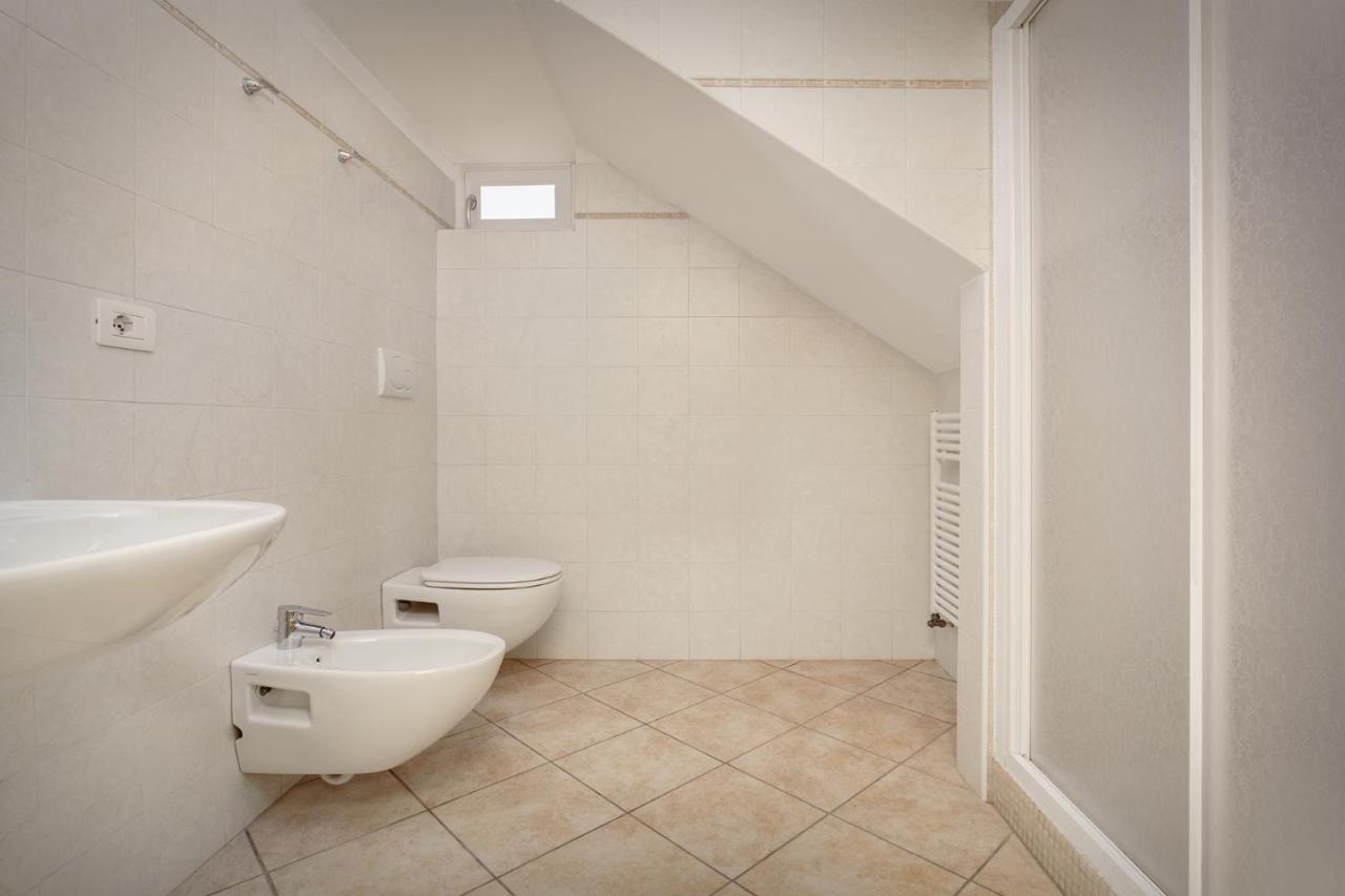Villa Cipressi - Luxuri Lounge - Malcesine Dış mekan fotoğraf