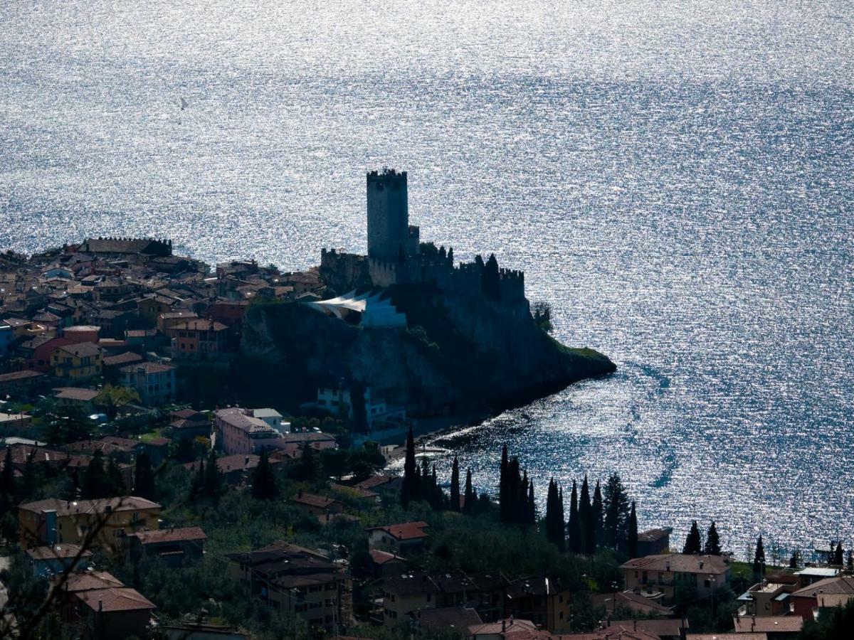 Villa Cipressi - Luxuri Lounge - Malcesine Dış mekan fotoğraf